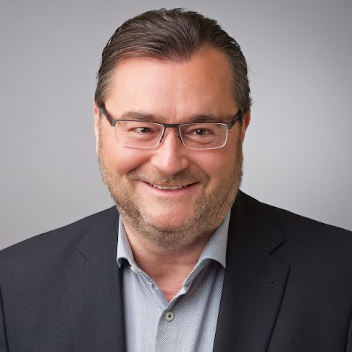     Géczi Tamás
