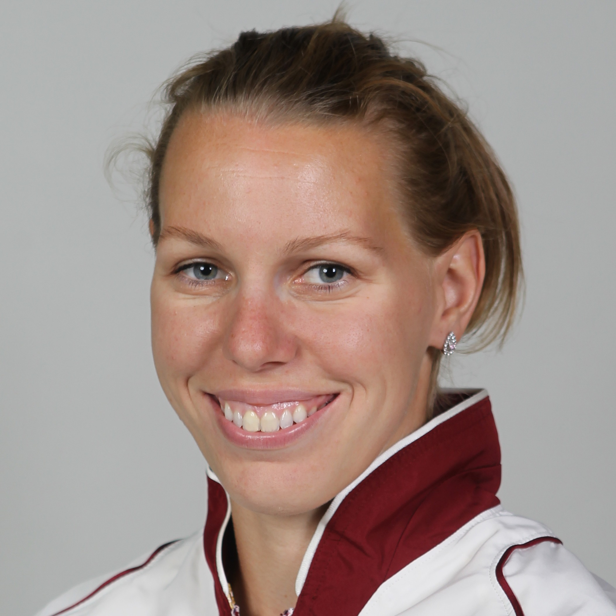     Szabó Gabriella
