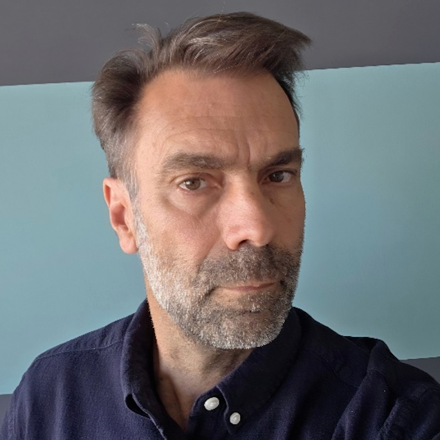     Lukács István
