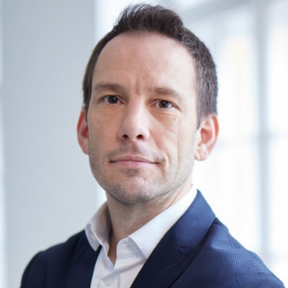     Tóth-Császár Gergely
