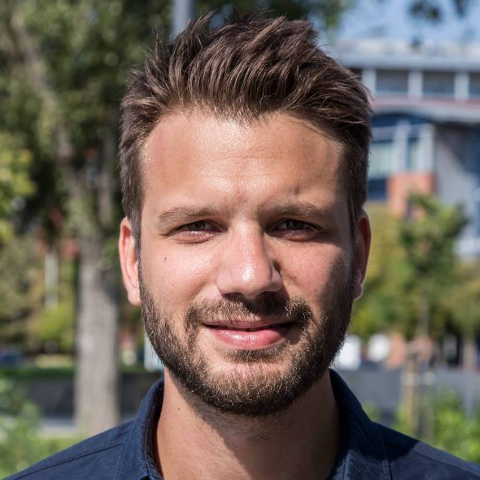     Vándor Attila
