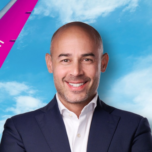     Radó András
