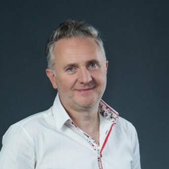     Prisztavok Zoltán
