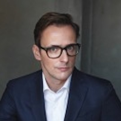     Tóth Tihamér
