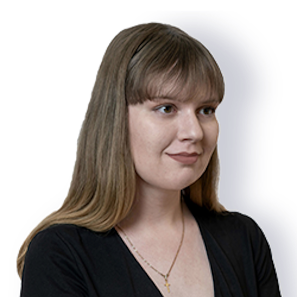     Varga Adrienn
