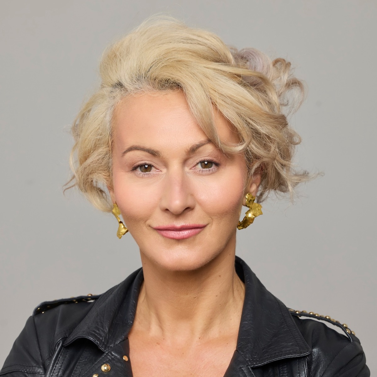     Magyar Vilma
