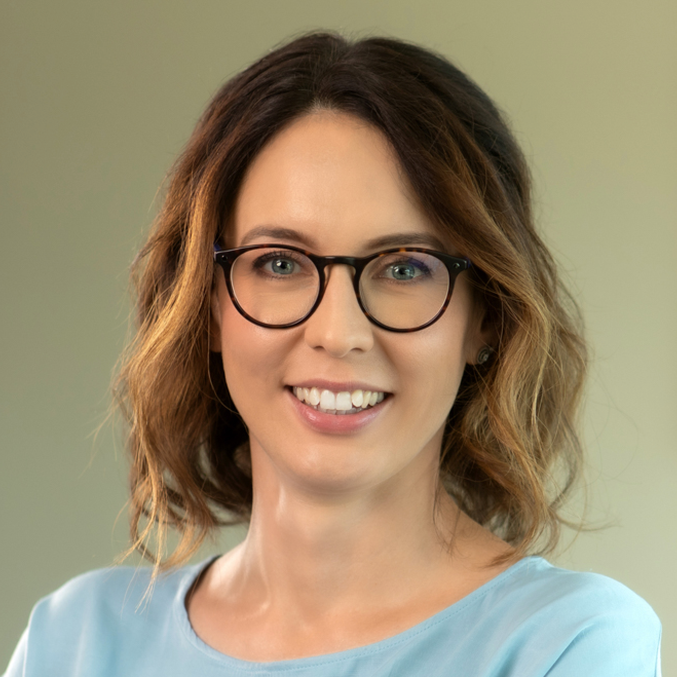     Blaumann Debóra
